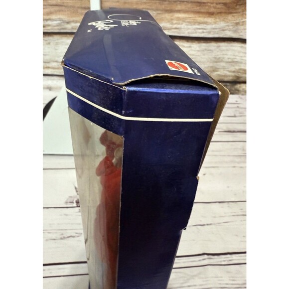 Vintage 1997 Silken Flame Brunette Barbie 1960's Fashion Reproduction *read - Picture 8 of 16